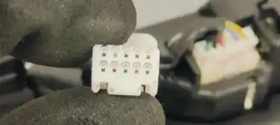 Peça sobressalente para automóvel em segunda mão forra da alavanca de velocidades por mazda 3 lim. () 2.0 cat referências oem iam bld864341  