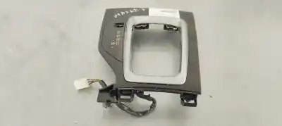 Peça sobressalente para automóvel em segunda mão forra da alavanca de velocidades por mazda 3 lim. () 2.0 cat referências oem iam bld864341  