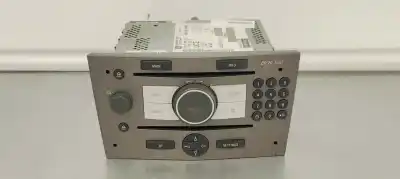 Recambio de automóvil de segunda mano de sistema audio / radio cd para opel zafira b edition ´´111 jahre´´ referencias oem iam 13188465