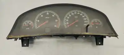 Pezzo di ricambio per auto di seconda mano PANNELLO DEGLI STRUMENTI per OPEL VECTRA C BERLINA Comfort Riferimenti OEM IAM 13186689DZ  
