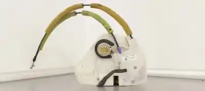 Second-hand car spare part left front door lock for mazda 3 lim. () 2.0 cat oem iam references 