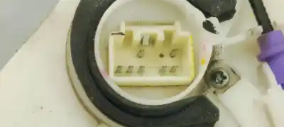 Second-hand car spare part left front door lock for mazda 3 lim. () 2.0 cat oem iam references   