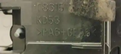 Pezzo di ricambio per auto di seconda mano maniglia interna posteriore sinistra per mazda 3 lim. () 2.0 cat riferimenti oem iam t8315  