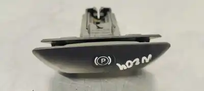 Recambio de automóvil de segunda mano de PALANCA FRENO para MERCEDES-BENZ CLASE C (W204) BERLINA 3.5 V6 CAT referencias OEM IAM A2044200177  