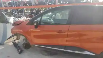 Автозапчасти б/у левая передняя дверь за RENAULT CAPTUR I (J5_, H5_) 1.5 dCi 90 ссылки OEM IAM   