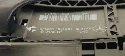 Автозапчасти б/у задняя левая наружная ручка за mercedes-benz clase c (w204) berlina 3.5 v6 cat ссылки oem iam a2047601134  