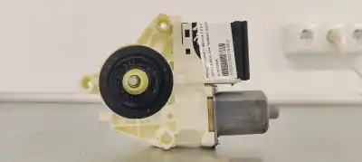 Автозапчастина б/у ДВИГ СКЛА ЗАДНЕ ЛІВО для RENAULT MEGANE III BERLINA 5 P  Посилання на OEM IAM 827310185R  