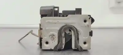 Second-hand car spare part FRONT RIGHT DOOR LOCK for DACIA SANDERO  OEM IAM references 8200735224  