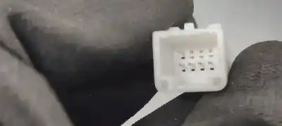 Peça sobressalente para automóvel em segunda mão espelho retrovisor esquerdo por dacia sandero 1.5 dci referências oem iam e9024363  