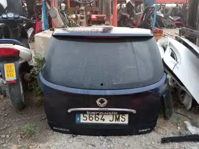 Recambio de automóvil de segunda mano de PORTON TRASERO para SSANGYONG KORANDO (CK) 2.2 Xdi referencias OEM IAM   
