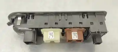 Автозапчасти б/у выключатель левого переднего окна за renault captur i (j5_, h5_) 1.5 dci 90 ссылки oem iam   