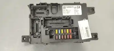 Автозапчасти б/у блок реле/предохранителей за OPEL CORSA D Cosmo ссылки OEM IAM 13265078  