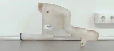 Peça sobressalente para automóvel em segunda mão depósito do limpa vidros por ford fiesta (cb1) 1.6 tdci 95 fap referências oem iam 8a6117b613ae