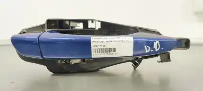 Second-hand car spare part exterior right front door handle for peugeot 308 1.5 hdi oem iam references 9802977180