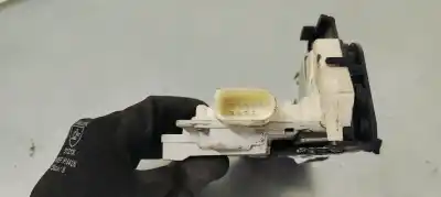 Pezzo di ricambio per auto di seconda mano serratura porta anteriore sinistra per audi a6 berlina (4f2) 2.0 tdi riferimenti oem iam 4f1837015  