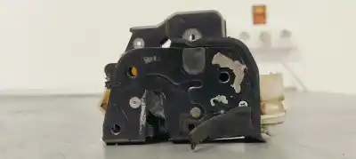 Pezzo di ricambio per auto di seconda mano serratura porta anteriore sinistra per audi a6 berlina (4f2) 2.0 tdi riferimenti oem iam 4f1837015  