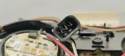 Pezzo di ricambio per auto di seconda mano luce interna per dodge journey 2.0 16v crd cat riferimenti oem iam 275019  