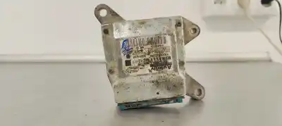 Peça sobressalente para automóvel em segunda mão centralina de airbag por renault trafic combi (ab 4.01) passenger privilege referências oem iam 8200435339a  