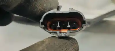 Peça sobressalente para automóvel em segunda mão puxador exterior dianteiro esquerdo por kia sorento 2.5 crdi ex referências oem iam 826503e000  