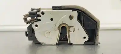 Second-hand car spare part left front door lock for bmw x3 (e83) 2.0 16v diesel cat oem iam references 7167071  