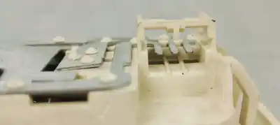 Peça sobressalente para automóvel em segunda mão luz interior por ford ka (ccu) ford ka referências oem iam 735446036  