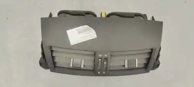 Автозапчасти б/у аэрационная решетка за toyota rav 4 (a3) 2.2 turbodiesel cat ссылки oem iam 5567042050  