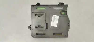 Peça sobressalente para automóvel em segunda mão caixa de fusíveis e relés por renault scenic iii 1.5 dci diesel fap referências oem iam 284b15986r