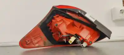 Second-hand car spare part right tailgate light for toyota rav 4 (a3) 2.2 turbodiesel cat oem iam references   