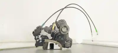 Second-hand car spare part front right door lock for toyota rav 4 (a3) 2.2 turbodiesel cat oem iam references a046693  