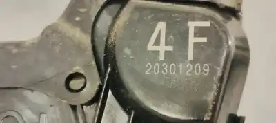 Автозапчастина б/у замок передній праві двері для toyota rav 4 (a3) 2.2 d-4d cat посилання на oem iam a046693  