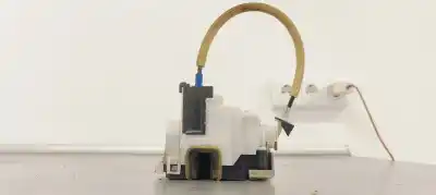 Автозапчастина б/у замок передніх дверей лівий для fiat doblo ii cargo (263) 1.3 16v jtd cat посилання на oem iam 51810889  