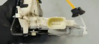 Second-hand car spare part front right door lock for audi a3 (8p) 1.2 16v tfsi oem iam references 4f1837016  