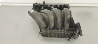 Pezzo di ricambio per auto di seconda mano COLLETTORE DI ASPIRAZIONE per MERCEDES-BENZ CLASE C (W203) BERLINA 220 CDI (LA) (203.008) Riferimenti OEM IAM A61109037  