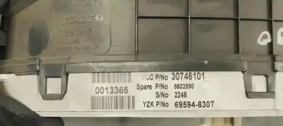 Peça sobressalente para automóvel em segunda mão quadrante por volvo xc90 2.4 d momentum geartronic (7 sitze) referências oem iam 30746101  