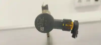 Pezzo di ricambio per auto di seconda mano rampa iniettori per opel corsa d cosmo riferimenti oem iam 0445214086  