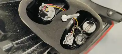 Tweedehands auto-onderdeel rechter achterlamp voor ford fiesta (ccn) 1.0i turbo 100 oem iam-referenties c1bb13404ae   Tweedehands auto-onderdeel rechter achterlamp voor ford fiesta (ccn) 1.0i turbo 100 oem iam-referenties c1bb13404ae