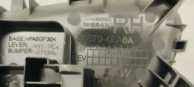 Автозапчасти б/у внутренняя задняя правая ручка за nissan qashqai (j11) 1.6 cat 163 cv / 120 kw ссылки oem iam 806704ea0a  