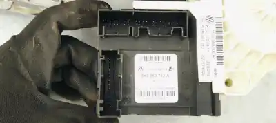 Автозапчасти б/у регулятор стекла переднего левого за volkswagen golf vi cabriolet (517) 1.6 tdi ссылки oem iam 5k7837461a  