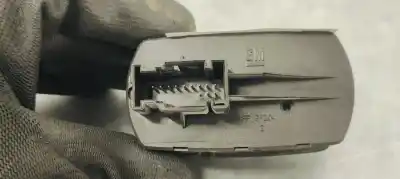 Second-hand car spare part left front power window switch for opel corsa d cosmo oem iam references 13258521aa  