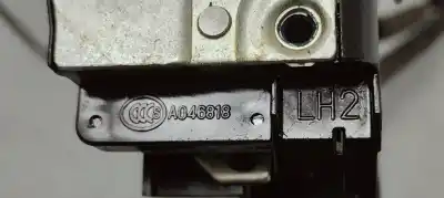 Peça sobressalente para automóvel em segunda mão fechadura da porta dianteira esquerda por chevrolet captiva 2.0 diesel cat referências oem iam   