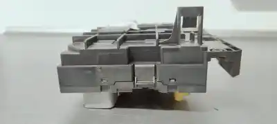 Pezzo di ricambio per auto di seconda mano scatola relè/fusibili per citroen c4 picasso exclusive riferimenti oem iam 9664055680  