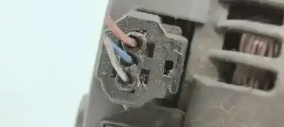 Peça sobressalente para automóvel em segunda mão alternador por ford focus berlina (cap) ambiente (d) referências oem iam 3n1110300af  