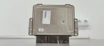 Second-hand car spare part ECU ENGINE CONTROL for PEUGEOT 208  OEM IAM references 0281018228  