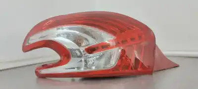 Peça sobressalente para automóvel em segunda mão farolim traseiro esquerdo por peugeot 208 1.6 16v hdi fap referências oem iam 9672628280