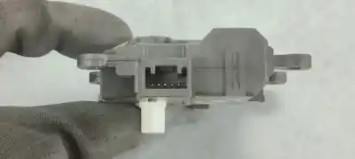 Pezzo di ricambio per auto di seconda mano motore apertura boccole aria condizionata per mazda cx-3 (dk) 1.5 skyactiv-d (dk2ws) riferimenti oem iam   