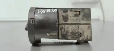 Автозапчастина б/у управління світлом для skoda fabia combi (5j5) 1.6 tdi 90 fap посилання на oem iam 1u0941531d  