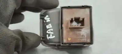 Автозапчасти б/у выключатель левого переднего окна за skoda fabia combi (5j5) 1.6 tdi 90 fap ссылки oem iam 5j0867171b  