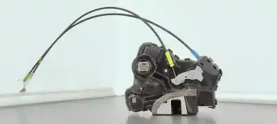 Second-hand car spare part left front door lock for toyota auris 1.4d4d 90 fap oem iam references 