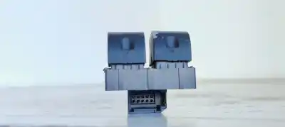Peça sobressalente para automóvel em segunda mão botão / interruptor elevador vidro dianteiro esquerdo por audi a4 avant (8e) 2.0 tdi referências oem iam 8e0959851a  