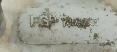 Peça sobressalente para automóvel em segunda mão tampa de válvulas por opel combo corsa c referências oem iam 73500055  